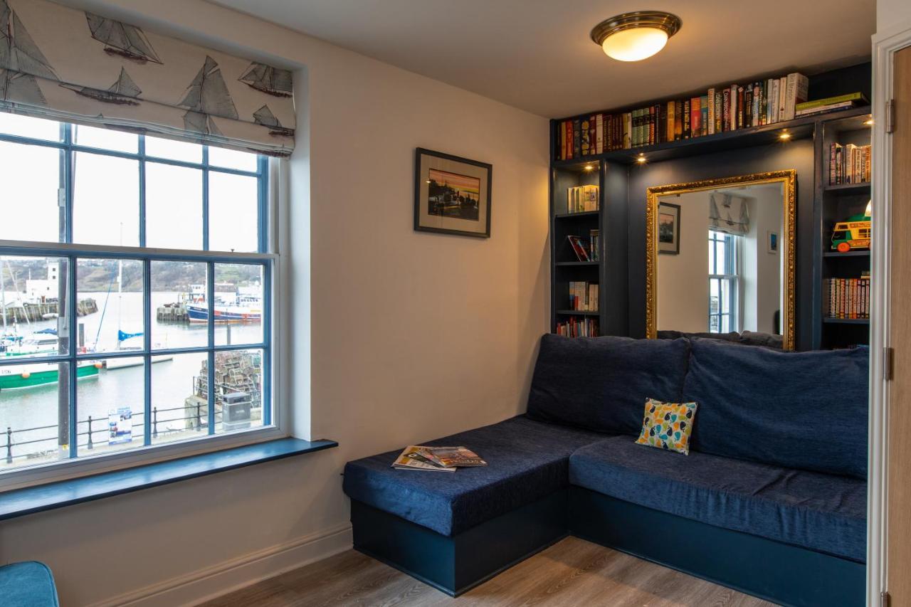 Herring Girl House - Harbourside Property, Sleeps 8 Скарбъро Екстериор снимка